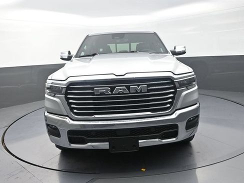 New 2026 RAM 1500 Laramie w/ Chrome Appearance Group AWD/4WD image 4