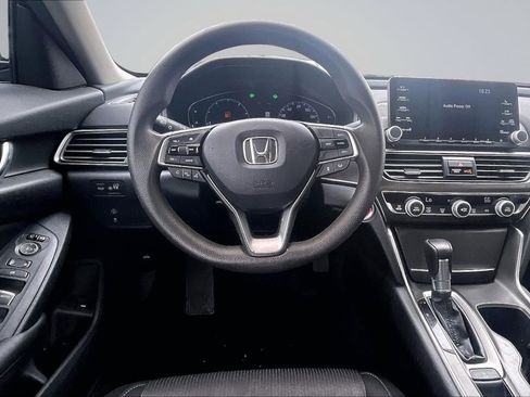 Used 2020 Honda Accord LX image 5