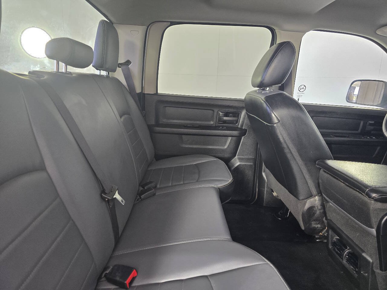 Used 2022 RAM 1500 Tradesman w/ Chrome Appearance Group AWD/4WD image 14