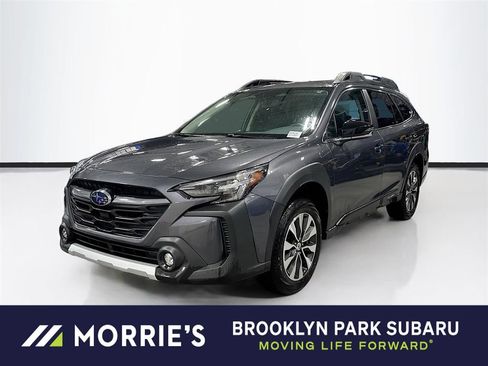 Used 2025 Subaru Outback Limited image 1