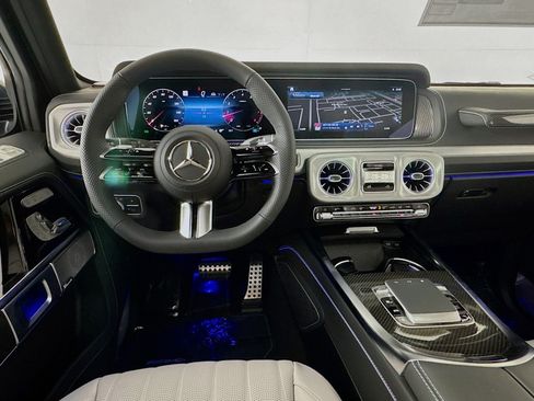 New 2026 Mercedes-Benz G 550 image 4