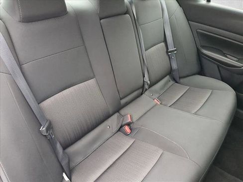 Used 2025 Nissan Altima 2.5 SV image 23