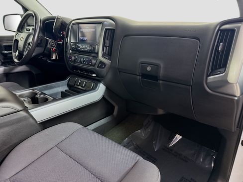 Used 2017 Chevrolet Silverado 1500 LT w/ Redline Edition AWD/4WD image 30