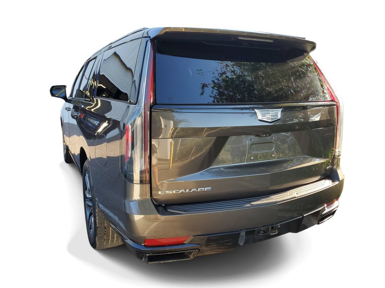 Used 2021 Cadillac Escalade ESV Sport Platinum RWD image 3