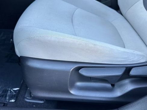 Used 2022 Toyota Corolla LE w/ Carpet Mat Package (TMS) FWD image 13