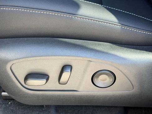 New 2026 Chevrolet Traverse LT w/ Midnight/Sport Edition image 47