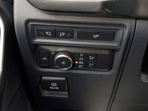 Certified 2022 Ford F150 XLT w/ Equipment Group 302A High image 14