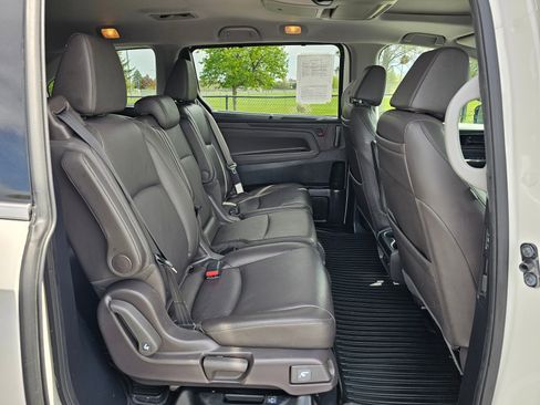 Used 2019 Honda Odyssey Elite image 40
