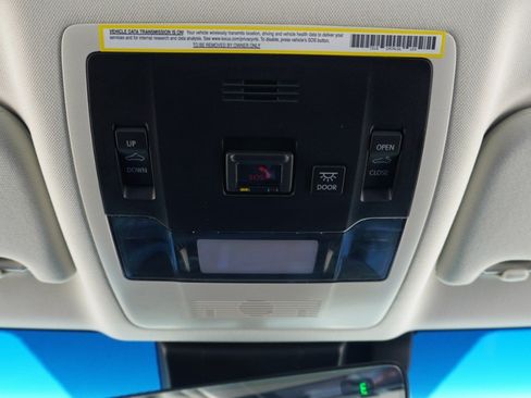 Certified 2024 Lexus ES 350 w/ Premium Package FWD image 23