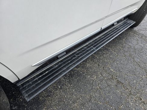 Used 2023 GMC Yukon Denali w/ Max Trailering Package AWD/4WD image 19