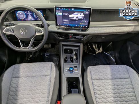 Used 2025 Volkswagen Tiguan S AWD/4WD image 28