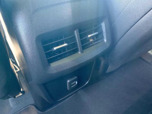 Certified 2022 Chevrolet Equinox LT image 20