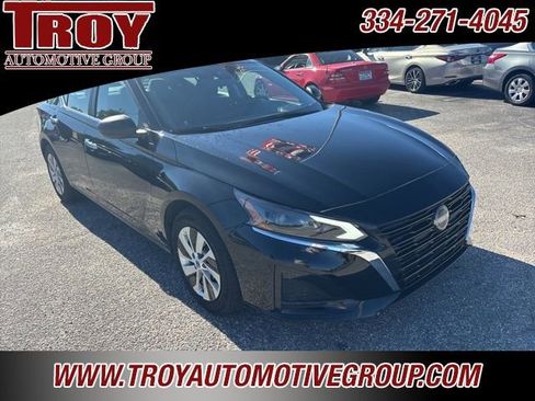 Used 2024 Nissan Altima 2.5 S image 6