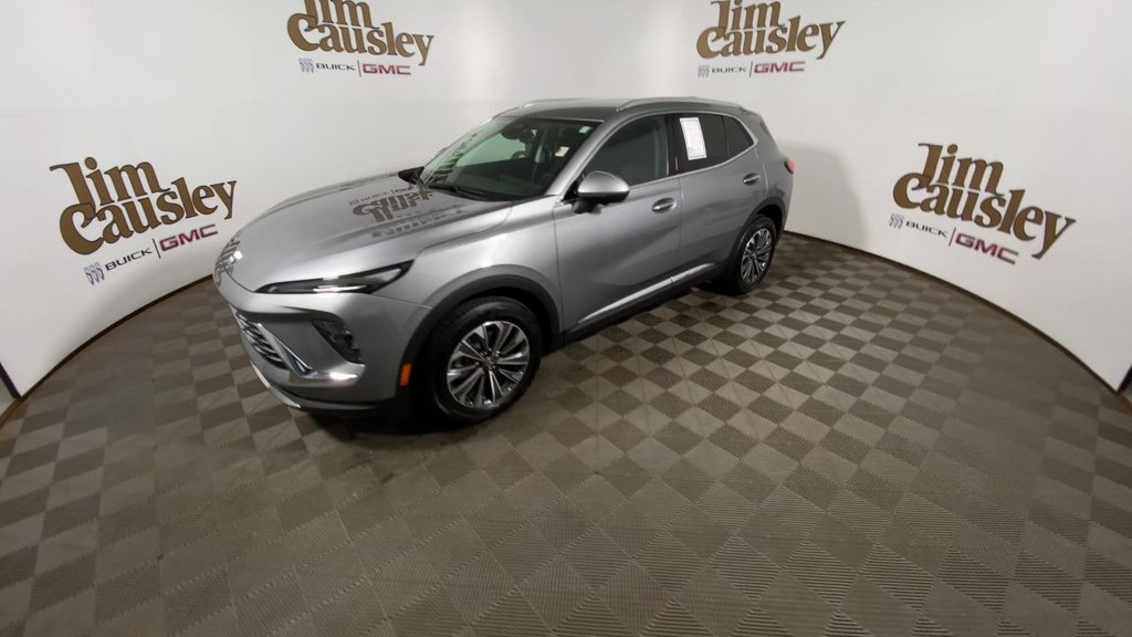 Used 2024 Buick Envision Preferred AWD/4WD image 4