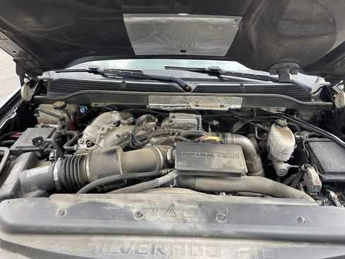Used 2019 Chevrolet Silverado 2500 LTZ w/ Duramax Plus Package AWD/4WD image 36