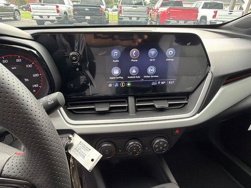 New 2026 Chevrolet Trax RS w/ Sunroof Package FWD image 6