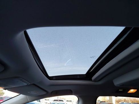 Used 2025 Honda Odyssey Touring image 26