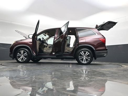 Used 2016 Honda Pilot EX image 41