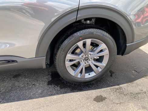 New 2026 Ford Explorer Active w/ Active Comfort Package AWD/4WD image 18