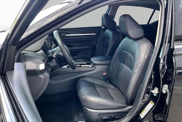 Certified 2025 Nissan Altima 2.5 SR w/ SR Premium Package FWD image 8