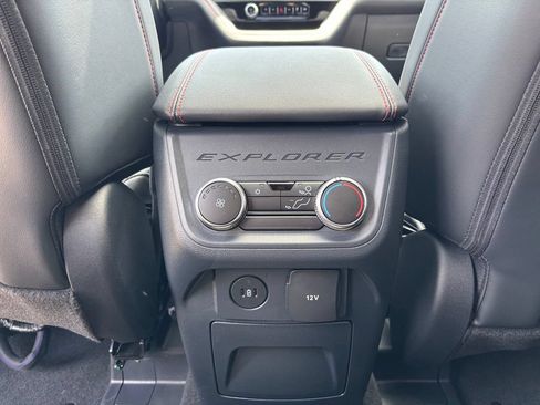 New 2026 Ford Explorer ST-Line AWD/4WD image 24