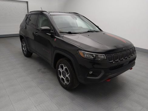 Used 2022 Jeep Compass Trailhawk w/ Trailhawk Convenience Group image 13
