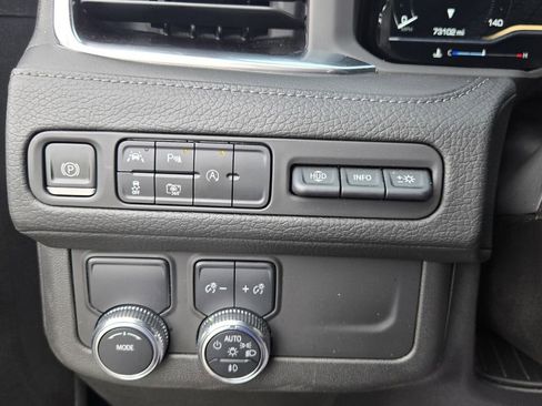 Used 2023 GMC Yukon Denali image 26