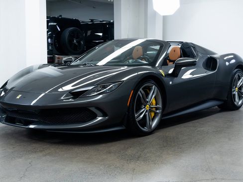 Used 2024 Ferrari 296 GTS image 3