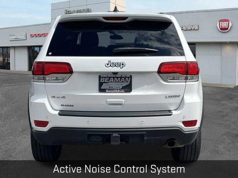 Used 2022 Jeep Grand Cherokee Laredo X AWD/4WD image 6