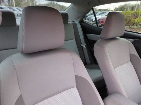 Certified 2017 Toyota Corolla LE image 7