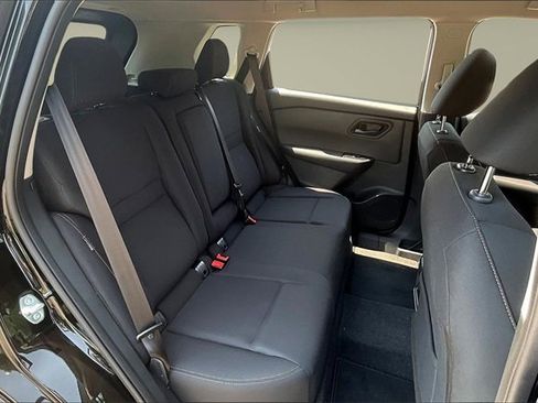 New 2026 Nissan Rogue S image 9