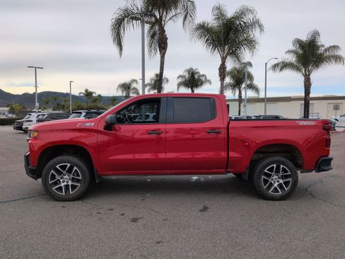 Used 2019 Chevrolet Silverado 1500 Custom Trail Boss w/ Custom Convenience Package image 7