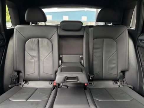 Used 2020 Audi Q3 2.0T Premium image 54