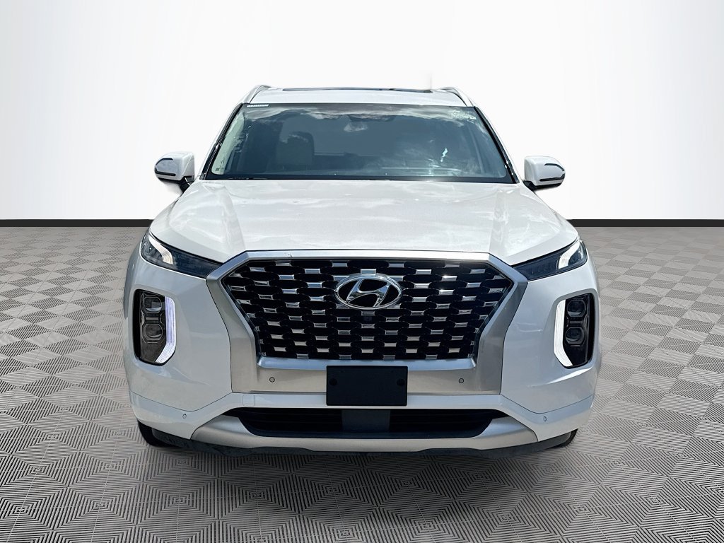 Used 2021 Hyundai Palisade Limited FWD image 2