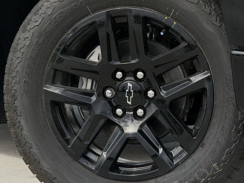 New 2026 Chevrolet Silverado 1500 RST w/ Texas Edition Plus image 9