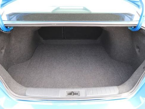 Used 2025 Nissan Sentra SV FWD image 8