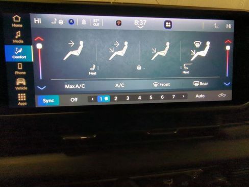 Used 2025 Jeep Gladiator Mojave w/ Convenience Group image 27