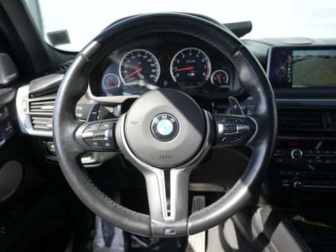 Used 2016 BMW X5 M image 59