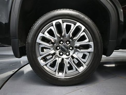 Used 2024 GMC Sierra 1500 Denali Ultimate image 16