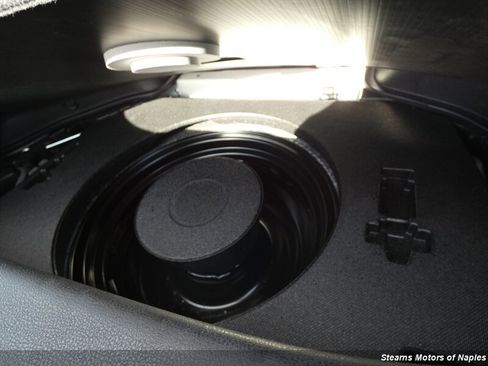 Used 2010 Nissan 370Z Coupe RWD image 16