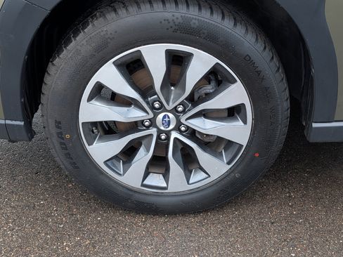 Used 2024 Subaru Outback Limited AWD/4WD image 15