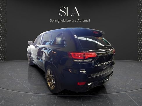 Used 2020 Jeep Grand Cherokee SRT w/ Trailer Tow Group IV image 9