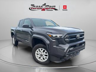 Used 2025 Toyota Tacoma SR5 AWD/4WD video 1