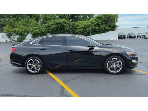 Used 2023 Chevrolet Malibu LT FWD image 9
