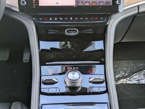 New 2026 Jeep Grand Cherokee L Summit w/ Advanced Protech Group IV AWD/4WD image 21