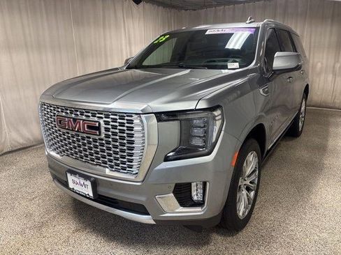 Used 2023 GMC Yukon Denali image 7
