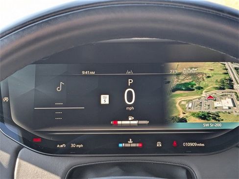 Used 2025 Land Rover Range Rover SE image 22