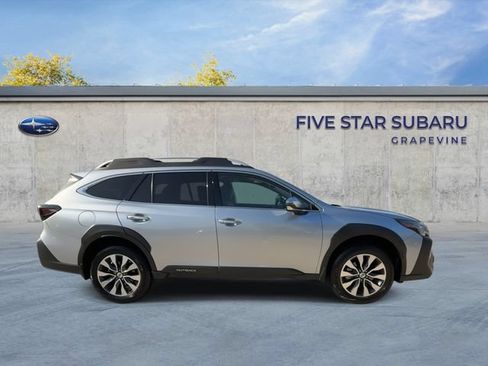 Certified 2025 Subaru Outback Touring AWD/4WD image 9
