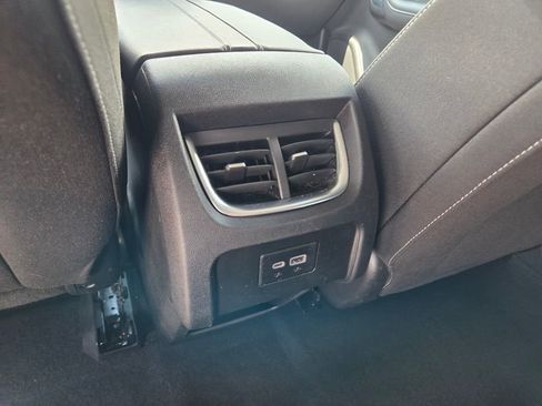 Used 2025 Chevrolet Blazer LT AWD/4WD image 8