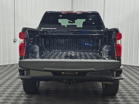 Used 2023 Chevrolet Silverado 1500 Custom AWD/4WD image 21